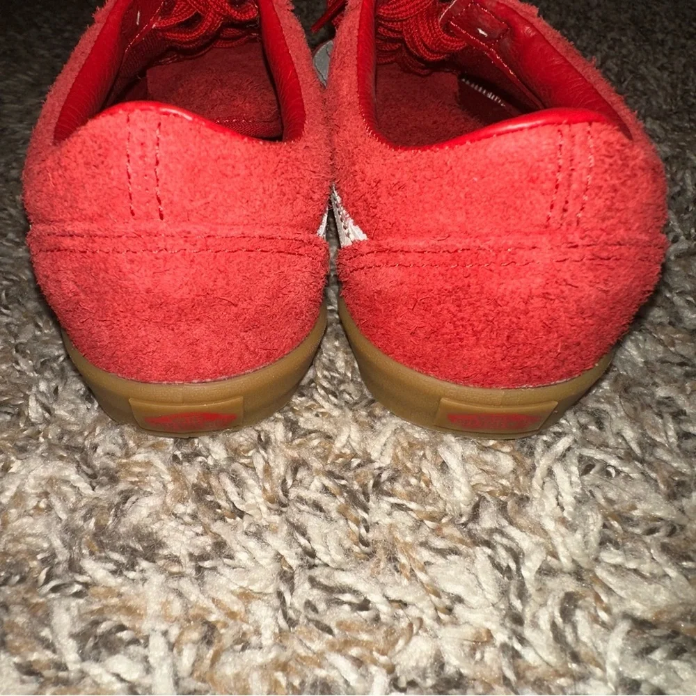 NEW VANS OLD SKOOL LOWPRO 'RED GUM' Women’s Size 8 RARE - Picture 6 of 12